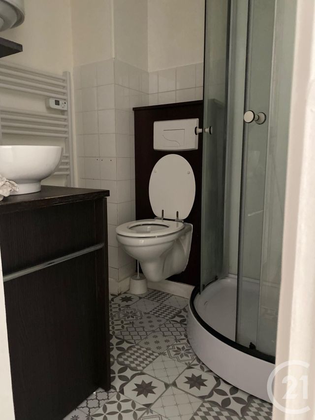 Appartement Studio à louer - 1 pièce - 26 m2 - Avon - 77 - ILE-DE-FRANCE