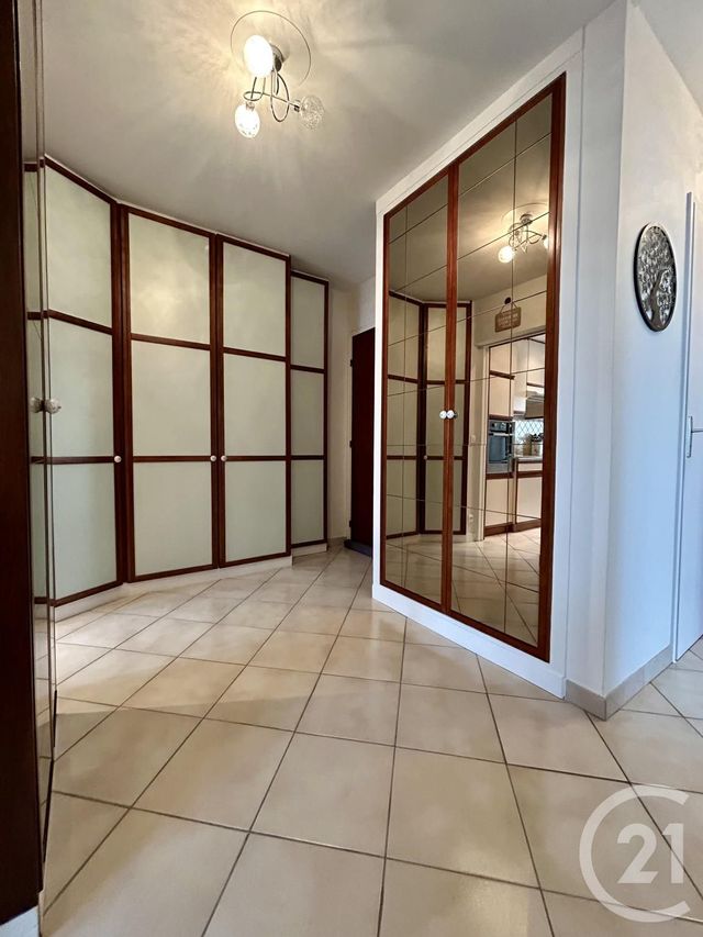 Appartement &agrave; vendre - 3 pi&egrave;ces - 68,01 m2 - Avon - 77 - ILE-DE-FRANCE