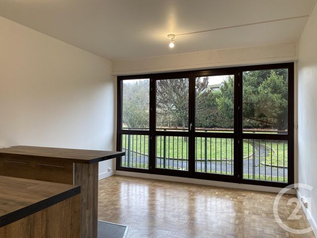 Appartement Studio à louer - 1 pièce - 22,44 m2 - Avon - 77 - ILE-DE-FRANCE