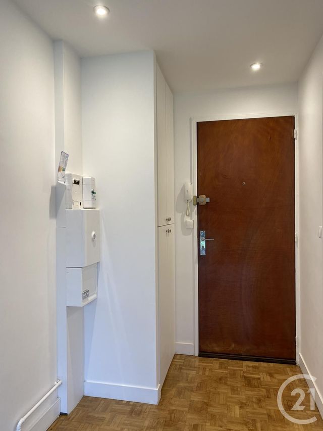 Appartement Studio à louer - 1 pièce - 22,44 m2 - Avon - 77 - ILE-DE-FRANCE