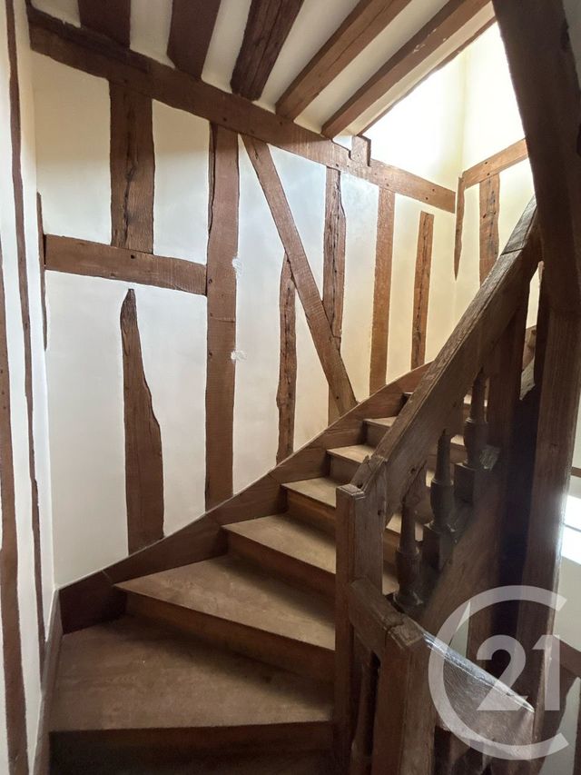 Appartement Studio &agrave; vendre - 1 pi&egrave;ce - 27,15 m2 - Fontainebleau - 77 - ILE-DE-FRANCE