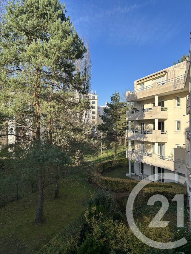 Appartement Studio &agrave; louer - 1 pi&egrave;ce - 27,65 m2 - Avon - 77 - ILE-DE-FRANCE