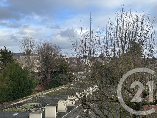 Appartement &agrave; louer - 3 pi&egrave;ces - 78,03 m2 - Fontainebleau - 77 - ILE-DE-FRANCE