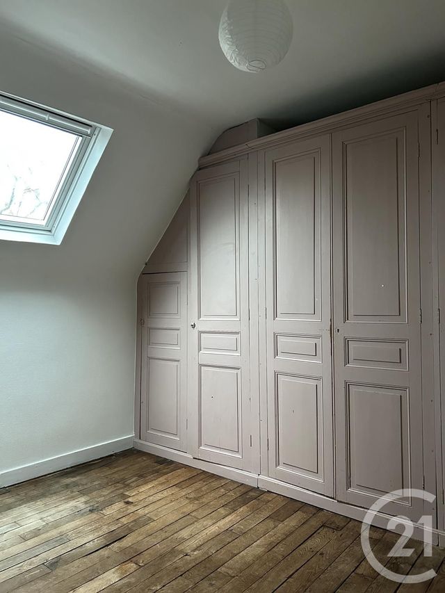 Maison &agrave; louer - 9 pi&egrave;ces - 163,70 m2 - Fontainebleau - 77 - ILE-DE-FRANCE