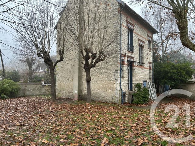 Maison &agrave; louer - 9 pi&egrave;ces - 163,70 m2 - Fontainebleau - 77 - ILE-DE-FRANCE