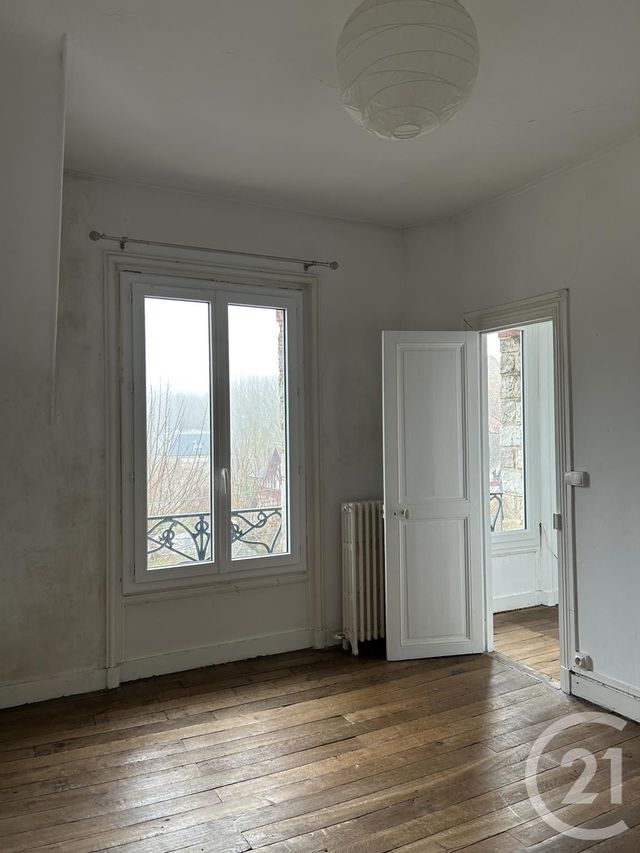 Maison &agrave; louer - 9 pi&egrave;ces - 163,70 m2 - Fontainebleau - 77 - ILE-DE-FRANCE