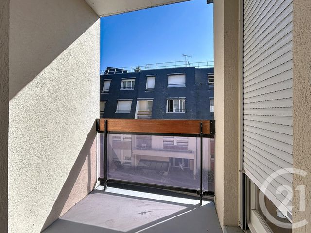 Appartement T3 &agrave; louer - 3 pi&egrave;ces - 63,53 m2 - Avon - 77 - ILE-DE-FRANCE