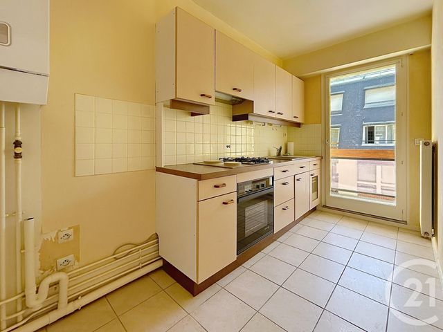 Appartement T3 &agrave; louer - 3 pi&egrave;ces - 63,53 m2 - Avon - 77 - ILE-DE-FRANCE