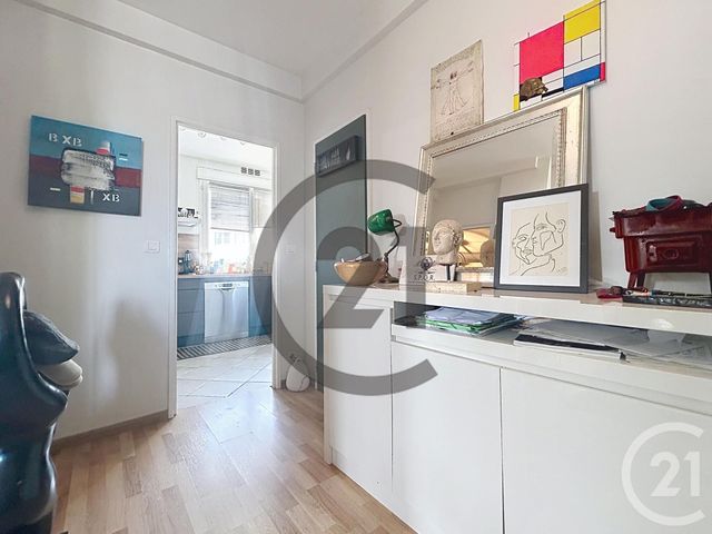 Appartement &agrave; vendre - 4 pi&egrave;ces - 76,97 m2 - Fontainebleau - 77 - ILE-DE-FRANCE