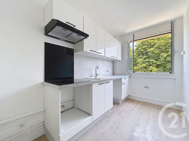 Appartement 3 pièces &agrave; louer - 3 pi&egrave;ces - 67,63 m2 - Fontainebleau - 77 - ILE-DE-FRANCE