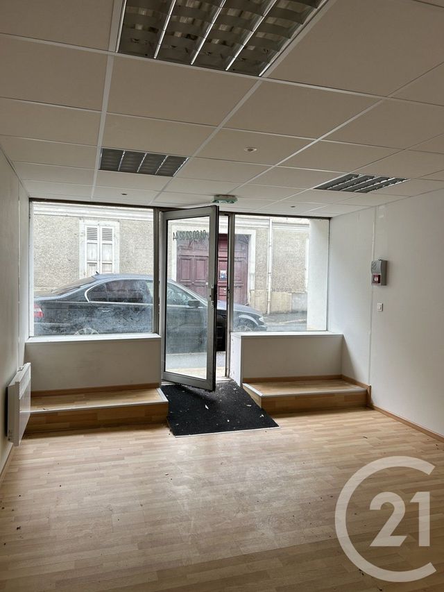 Local commercial à louer - 39.73 m2 - 77 - Seine-et-Marne
