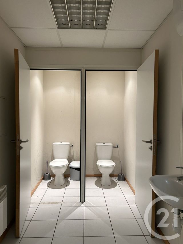 Local commercial à louer - 39.73 m2 - 77 - Seine-et-Marne