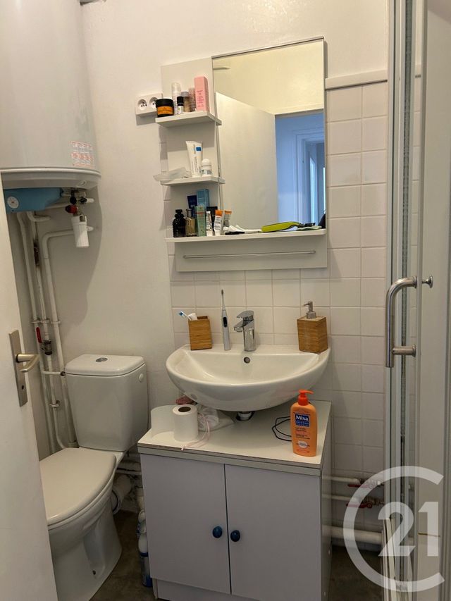 Appartement &agrave; louer - 2 pi&egrave;ces - 50,70 m2 - Avon - 77 - ILE-DE-FRANCE