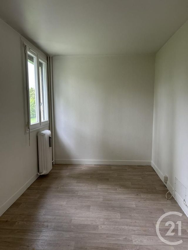 Appartement &agrave; louer - 4 pi&egrave;ces - 61,09 m2 - Avon - 77 - ILE-DE-FRANCE