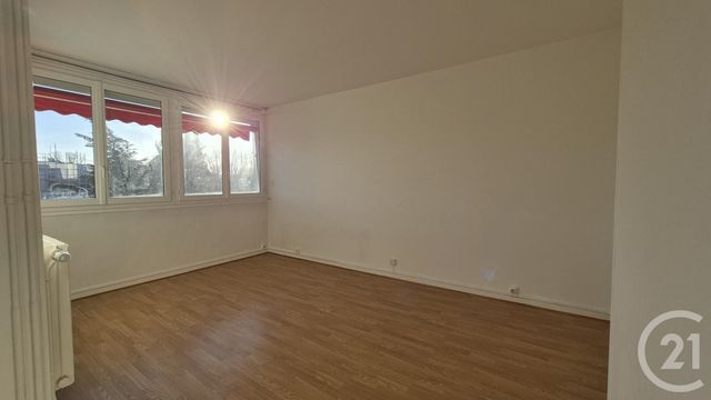 Appartement &agrave; louer - 2 pi&egrave;ces - 42,12 m2 - Fontainebleau - 77 - ILE-DE-FRANCE