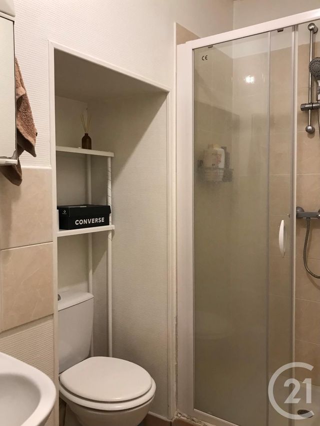 Appartement Studio &agrave; louer - 1 pi&egrave;ce - 32,85 m2 - Fontainebleau - 77 - ILE-DE-FRANCE