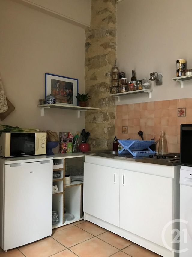 Appartement Studio &agrave; louer - 1 pi&egrave;ce - 32,85 m2 - Fontainebleau - 77 - ILE-DE-FRANCE