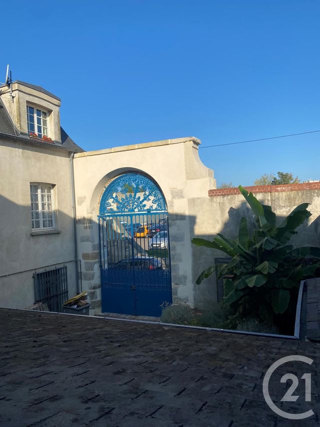 Appartement Studio &agrave; louer - 1 pi&egrave;ce - 19,35 m2 - Fontainebleau - 77 - ILE-DE-FRANCE