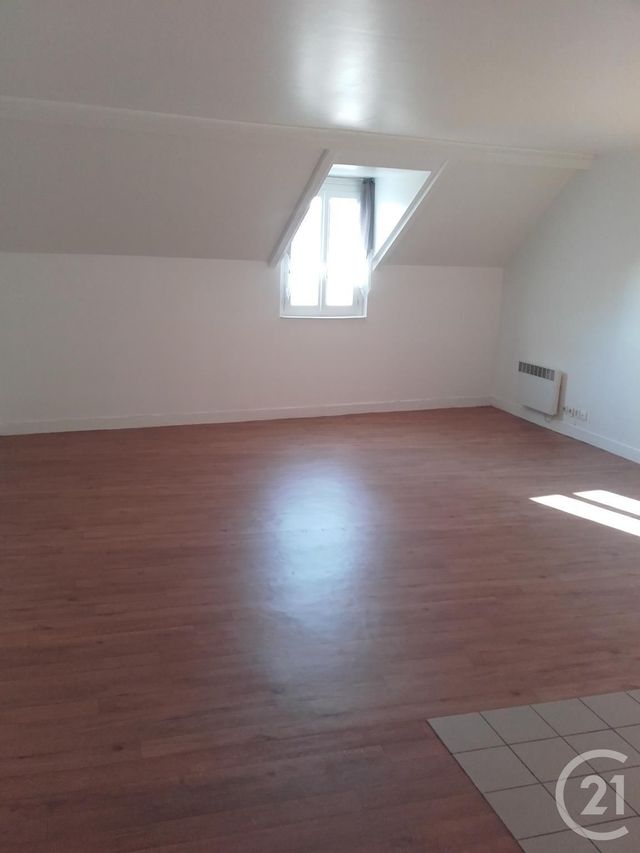 Appartement &agrave; louer - 2 pi&egrave;ces - 58,37 m2 - Fontainebleau - 77 - ILE-DE-FRANCE