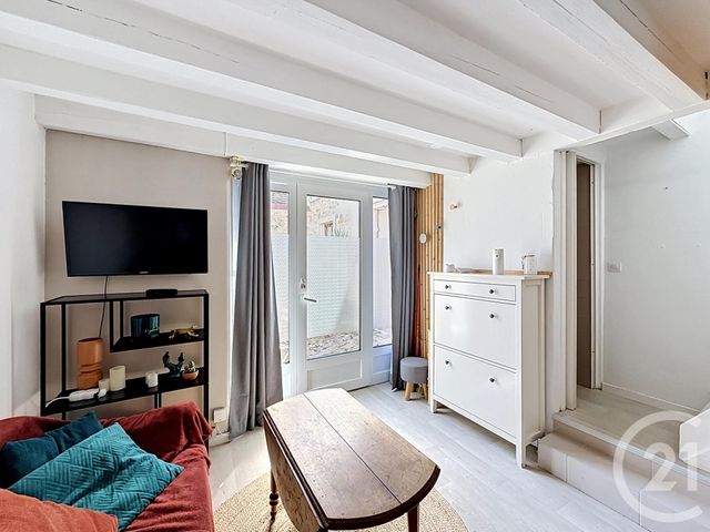 Appartement 2 pièces &agrave; vendre - 2 pi&egrave;ces - 17,02 m2 - Fontainebleau - 77 - ILE-DE-FRANCE