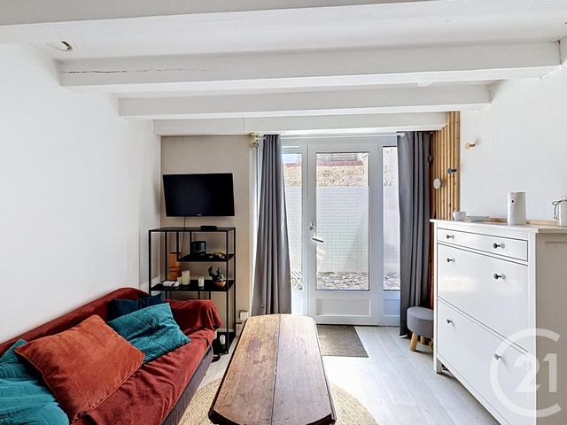 Appartement 2 pièces &agrave; vendre - 2 pi&egrave;ces - 17,02 m2 - Fontainebleau - 77 - ILE-DE-FRANCE