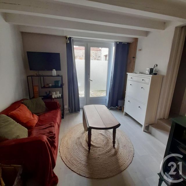 Appartement &agrave; vendre - 2 pi&egrave;ces - 17,02 m2 - Fontainebleau - 77 - ILE-DE-FRANCE