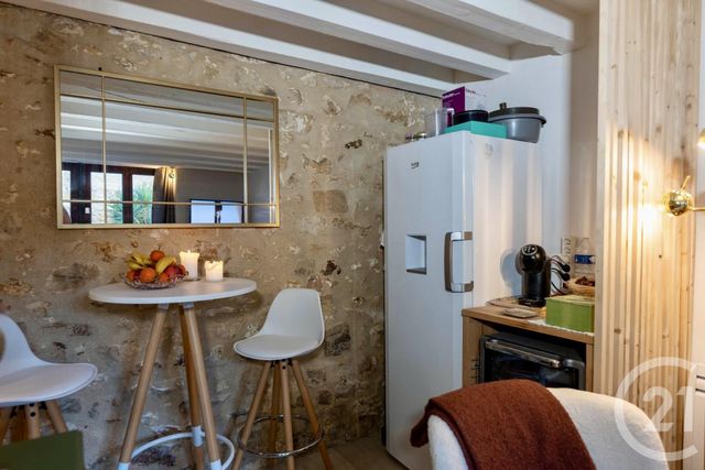 Appartement &agrave; vendre - 2 pi&egrave;ces - 17,02 m2 - Fontainebleau - 77 - ILE-DE-FRANCE