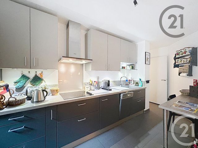 Appartement &agrave; vendre - 3 pi&egrave;ces - 81,09 m2 - Fontainebleau - 77 - ILE-DE-FRANCE