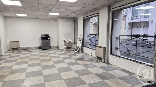Bureaux à louer - 51.0 m2 - 77 - Seine-et-Marne