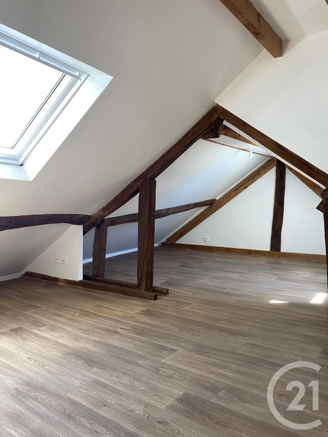 Appartement F2 &agrave; louer - 2 pi&egrave;ces - 21,83 m2 - Fontainebleau - 77 - ILE-DE-FRANCE