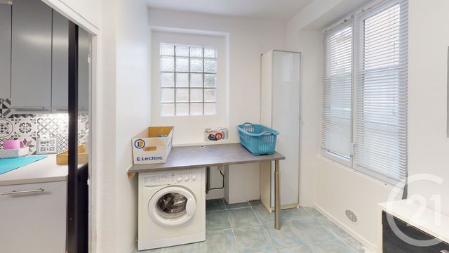 Maison &agrave; louer - 3 pi&egrave;ces - 68,41 m2 - Fontainebleau - 77 - ILE-DE-FRANCE