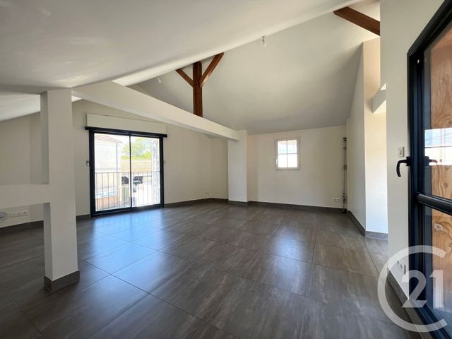 Appartement F4 &agrave; louer - 4 pi&egrave;ces - 91,71 m2 - Montigny Sur Loing - 77 - ILE-DE-FRANCE