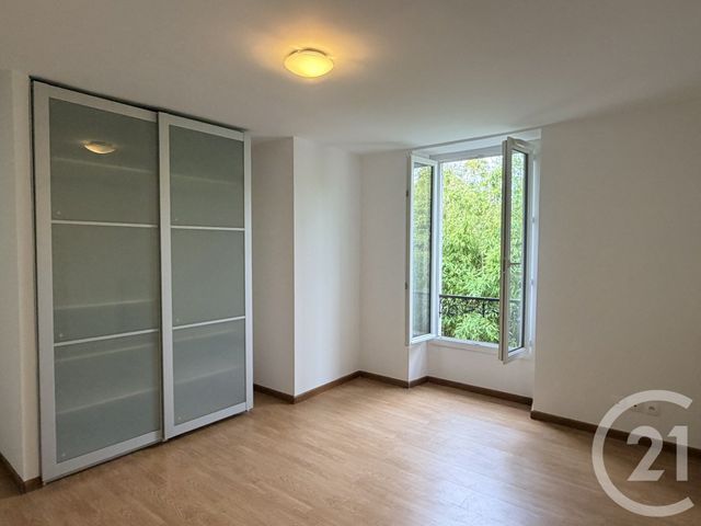 Appartement F2 &agrave; louer - 2 pi&egrave;ces - 56,64 m2 - Fontainebleau - 77 - ILE-DE-FRANCE