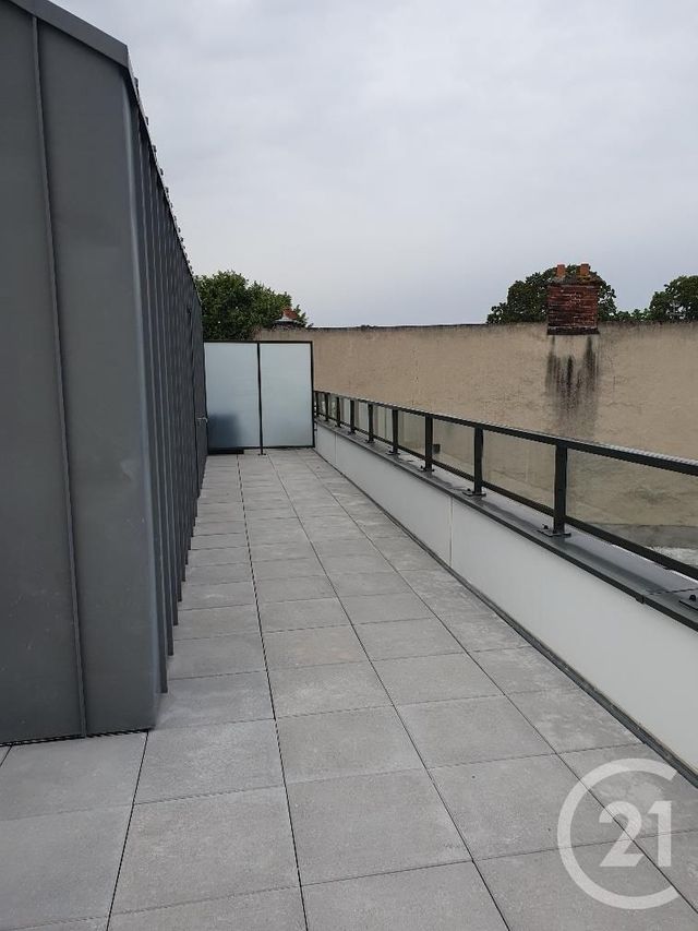 Appartement Studio &agrave; louer - 1 pi&egrave;ce - 33,30 m2 - Fontainebleau - 77 - ILE-DE-FRANCE