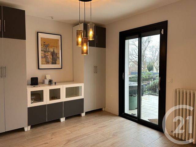 Maison &agrave; louer - 8 pi&egrave;ces - 235,79 m2 - Livry Sur Seine - 77 - ILE-DE-FRANCE