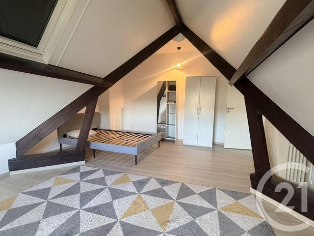 Maison &agrave; louer - 8 pi&egrave;ces - 235,79 m2 - Livry Sur Seine - 77 - ILE-DE-FRANCE