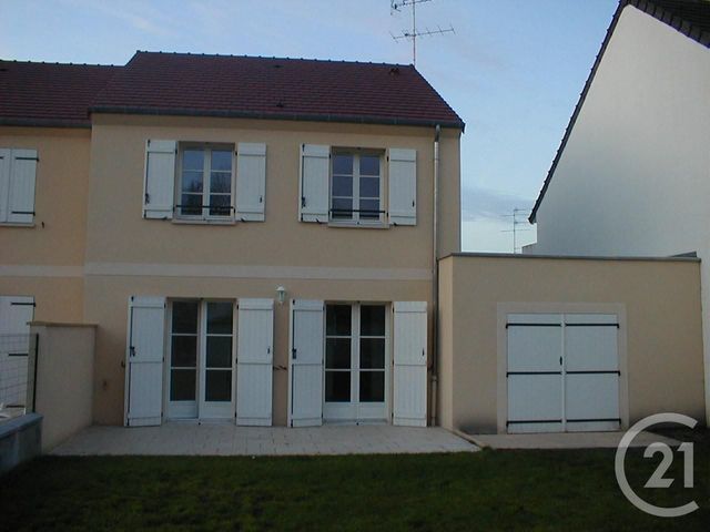 Maison &agrave; louer - 4 pi&egrave;ces - 82,60 m2 - Avon - 77 - ILE-DE-FRANCE