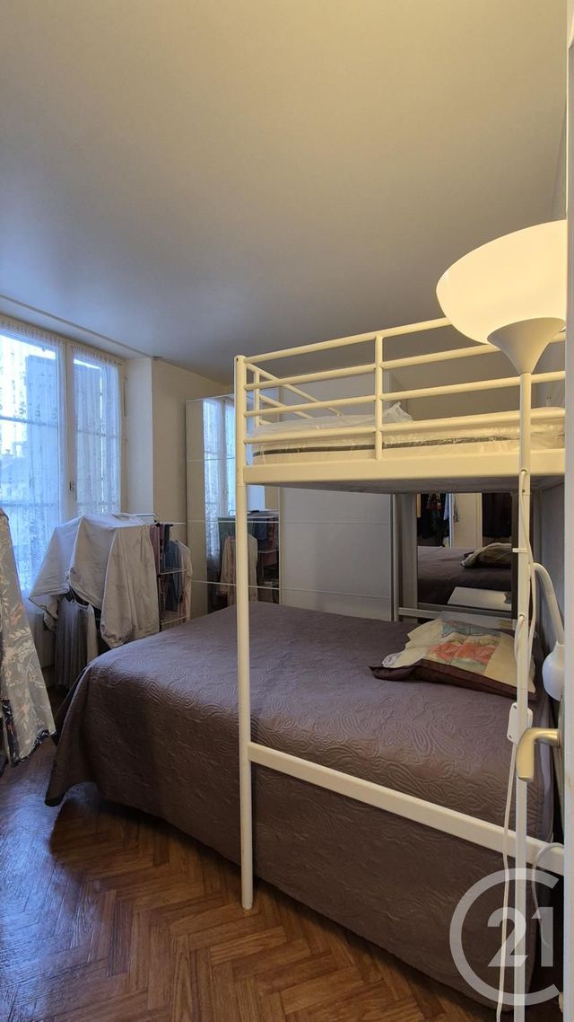 Appartement F2 &agrave; louer - 2 pi&egrave;ces - 54,21 m2 - Fontainebleau - 77 - ILE-DE-FRANCE