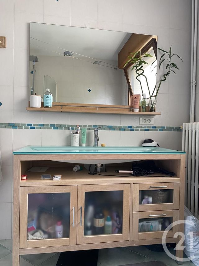 Appartement &agrave; louer - 3 pi&egrave;ces - 80,95 m2 - Fontainebleau - 77 - ILE-DE-FRANCE