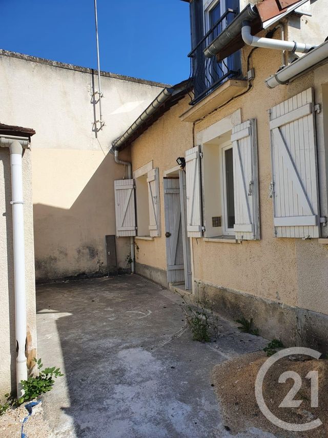 Appartement &agrave; louer - 3 pi&egrave;ces - 51,13 m2 - Avon - 77 - ILE-DE-FRANCE