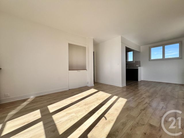 Appartement &agrave; vendre - 4 pi&egrave;ces - 67,50 m2 - Fontainebleau - 77 - ILE-DE-FRANCE