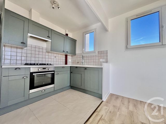 Appartement &agrave; vendre - 4 pi&egrave;ces - 67,50 m2 - Fontainebleau - 77 - ILE-DE-FRANCE