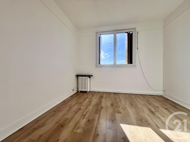 Appartement &agrave; vendre - 4 pi&egrave;ces - 67,50 m2 - Fontainebleau - 77 - ILE-DE-FRANCE