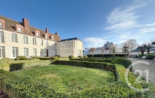 Appartement 2 pièces &agrave; vendre - 2 pi&egrave;ces - 30,74 m2 - Fontainebleau - 77 - ILE-DE-FRANCE