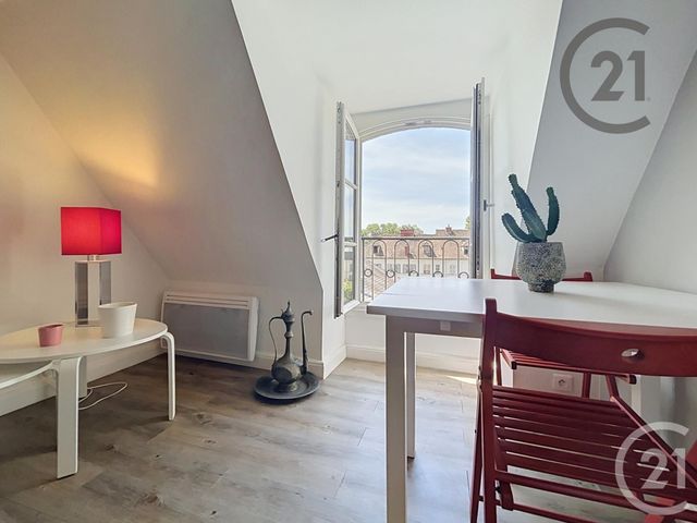 Appartement 2 pièces &agrave; vendre - 2 pi&egrave;ces - 30,74 m2 - Fontainebleau - 77 - ILE-DE-FRANCE