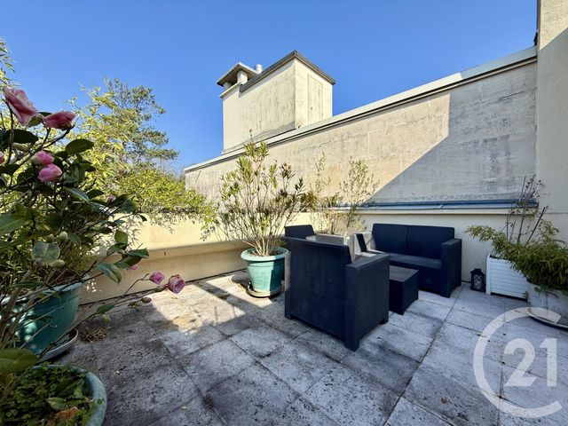 Appartement Studio &agrave; vendre - 1 pi&egrave;ce - 36,45 m2 - Fontainebleau - 77 - ILE-DE-FRANCE