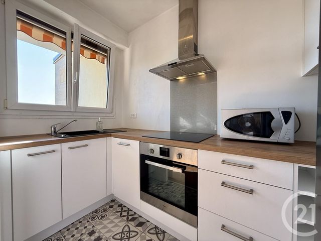 Appartement Studio &agrave; vendre - 1 pi&egrave;ce - 36,45 m2 - Fontainebleau - 77 - ILE-DE-FRANCE