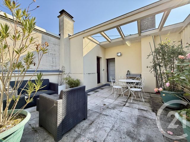 Appartement Studio &agrave; vendre - 1 pi&egrave;ce - 36,45 m2 - Fontainebleau - 77 - ILE-DE-FRANCE