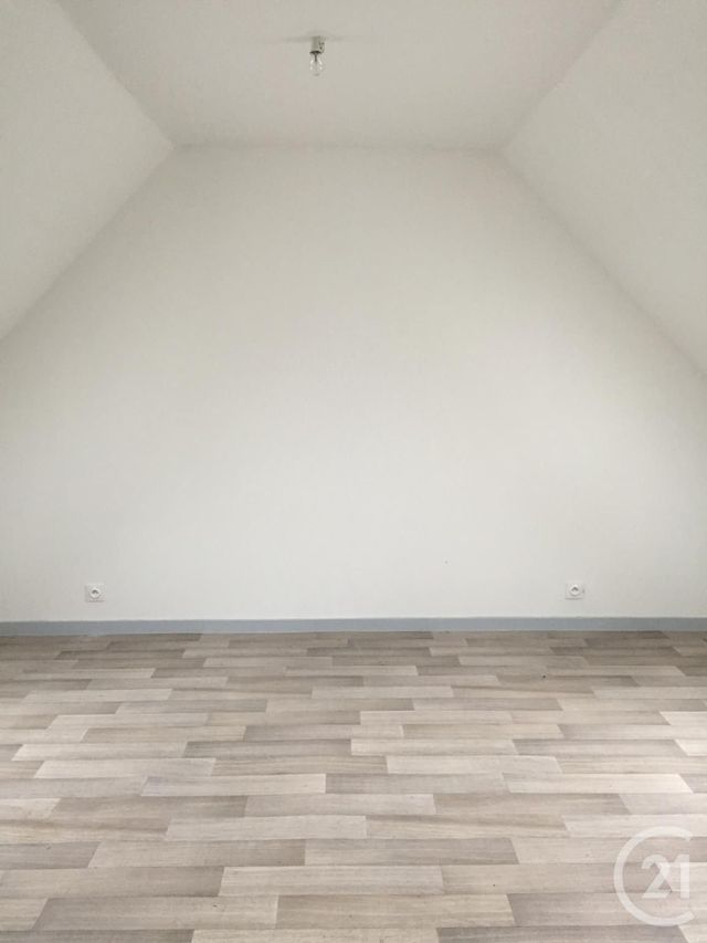 Maison &agrave; louer - 4 pi&egrave;ces - 83,80 m2 - Montigny Sur Loing - 77 - ILE-DE-FRANCE