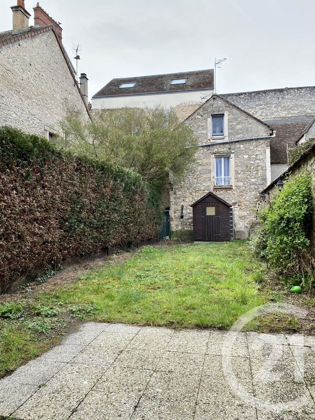 Appartement &agrave; louer - 2 pi&egrave;ces - 32,67 m2 - Fontainebleau - 77 - ILE-DE-FRANCE